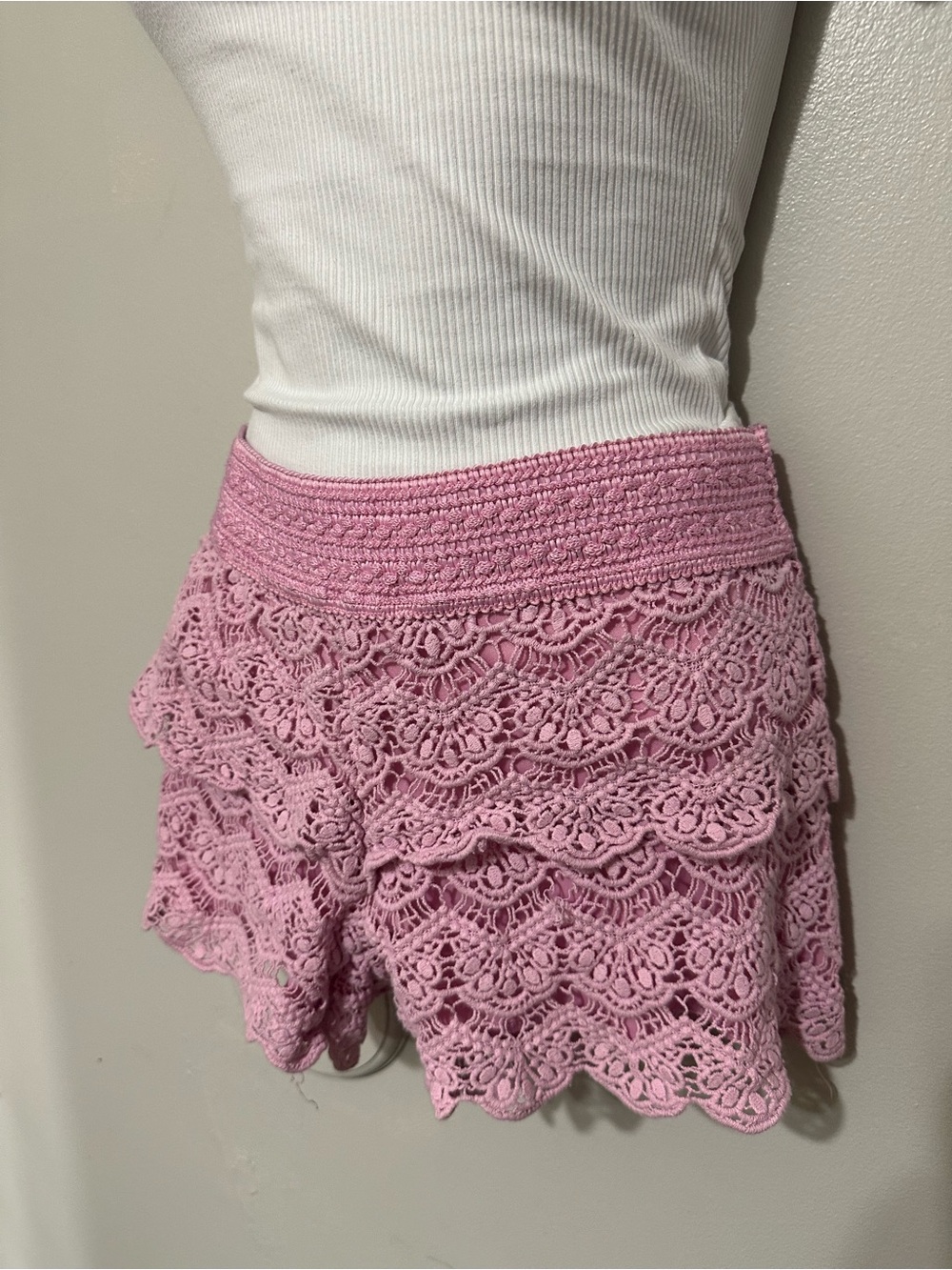Justice Girls Pink Lace Shorts Size 10 Boho Ruffle Hem Dressy Bottoms